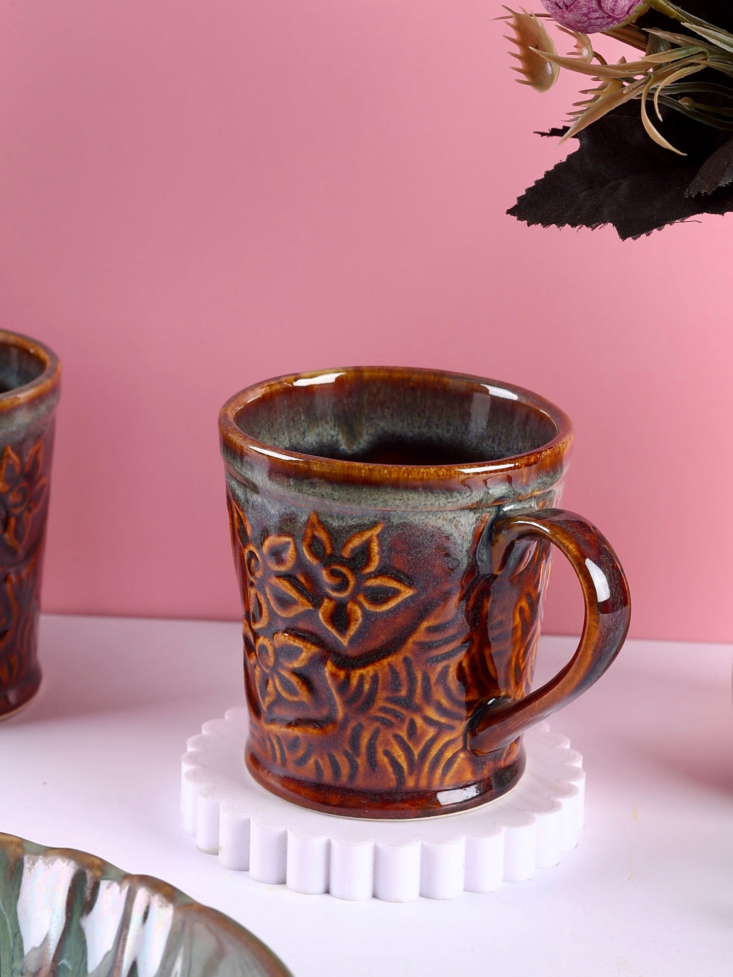 Embossed Studio Pottery Heer Brown Mugs - Set of 2