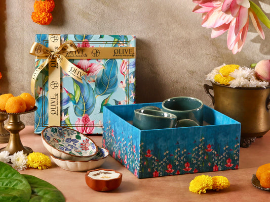 Baatein and Brews Hamper