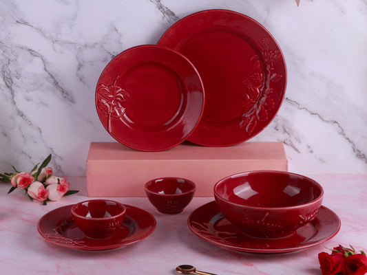 Hibiscus Bloom 7 piece Dinner Set