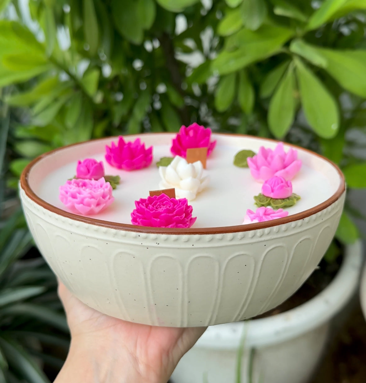 Luminous Lotus Bowl Candle