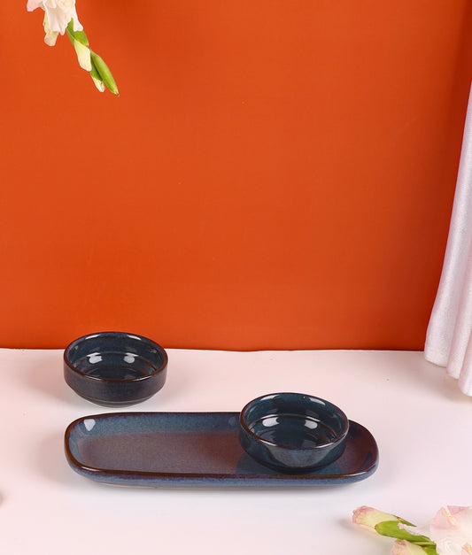 Navy Tray with 2 dip bowls