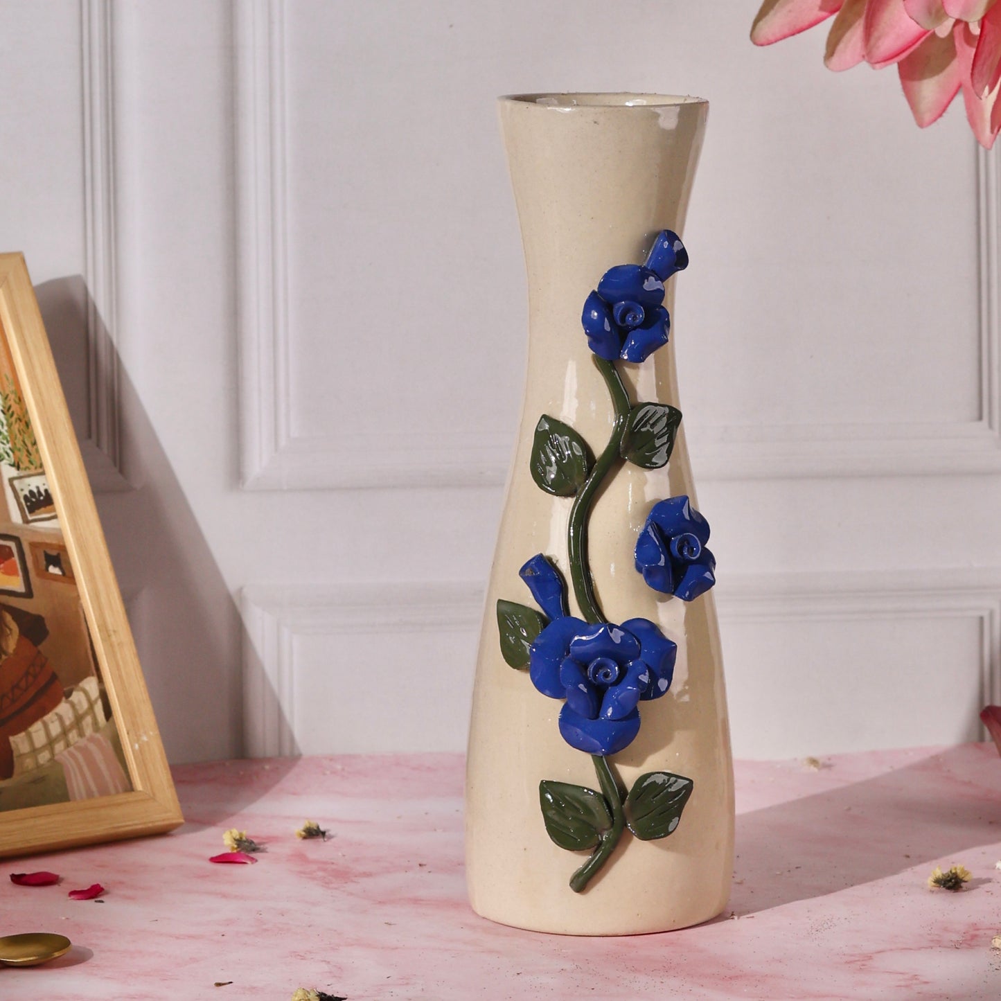 Verushka 3D Vase Dark Blue (Dried flowers not included)