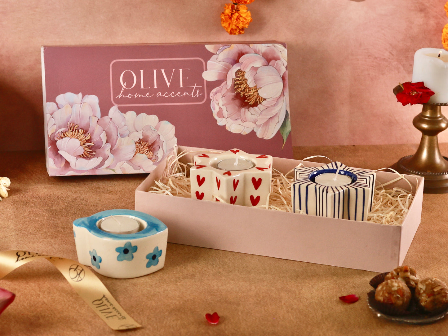 Handpainted Ceramic t-light holder Gift Hamper - Pack of 3