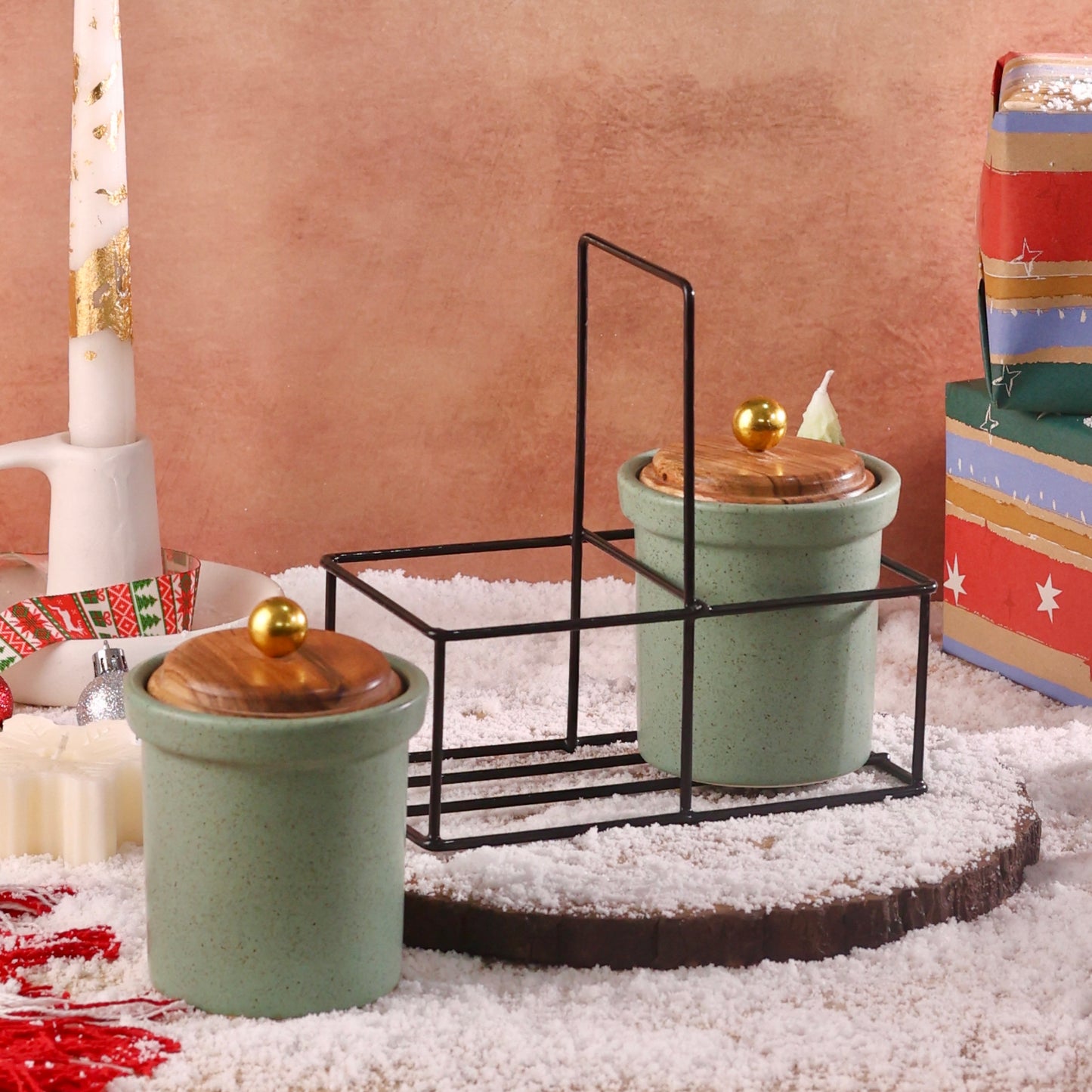 Set of 2 Airtight Green Jars with Stand