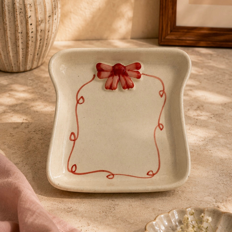 Trellis Pink Bow Snack Plate - Pack of one