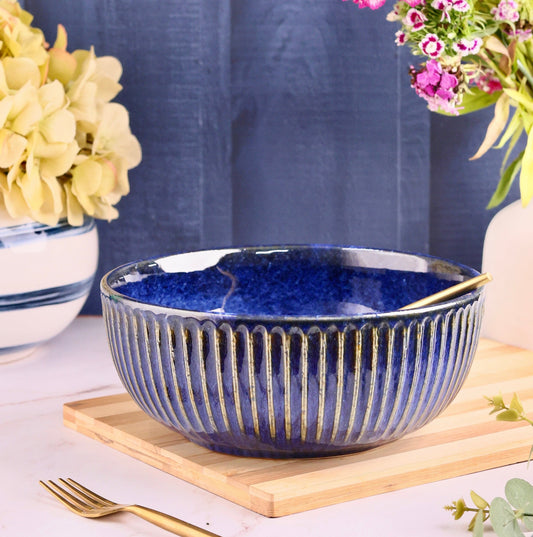 Royal Venetian Studio Pottery Serving Bowl Large