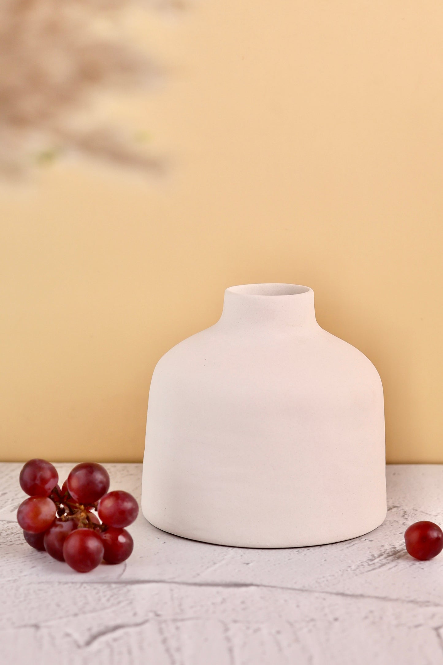 Adonis Short Vase