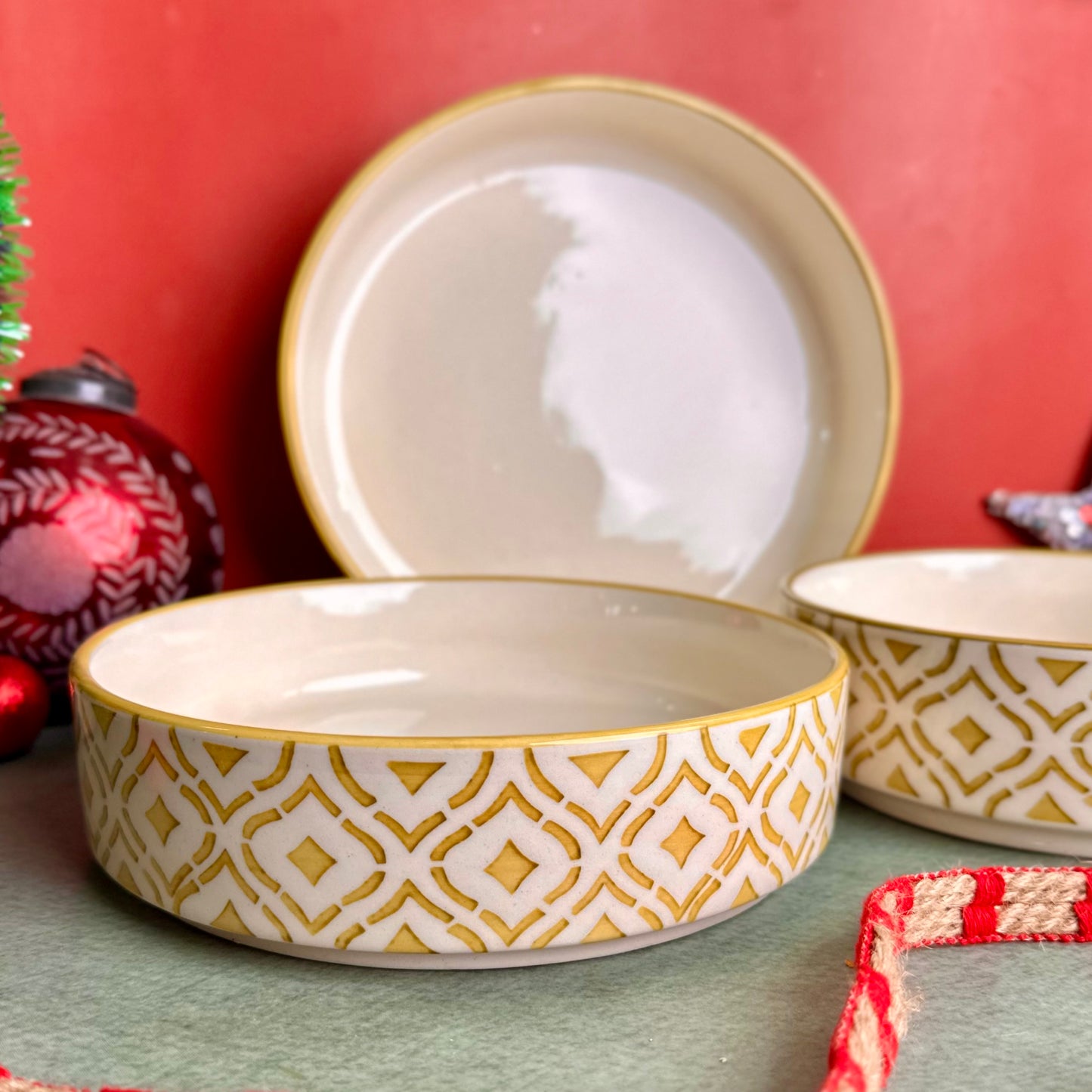 Green Lattice 3 Piece Nesting Flat Bowl Set