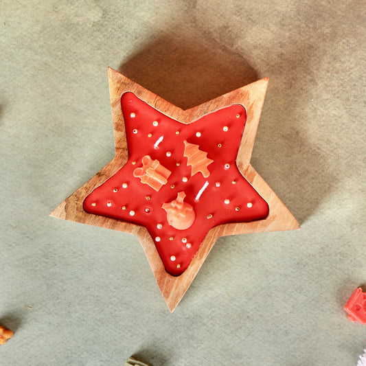 Festive Cedarwood Christmas Star Candle