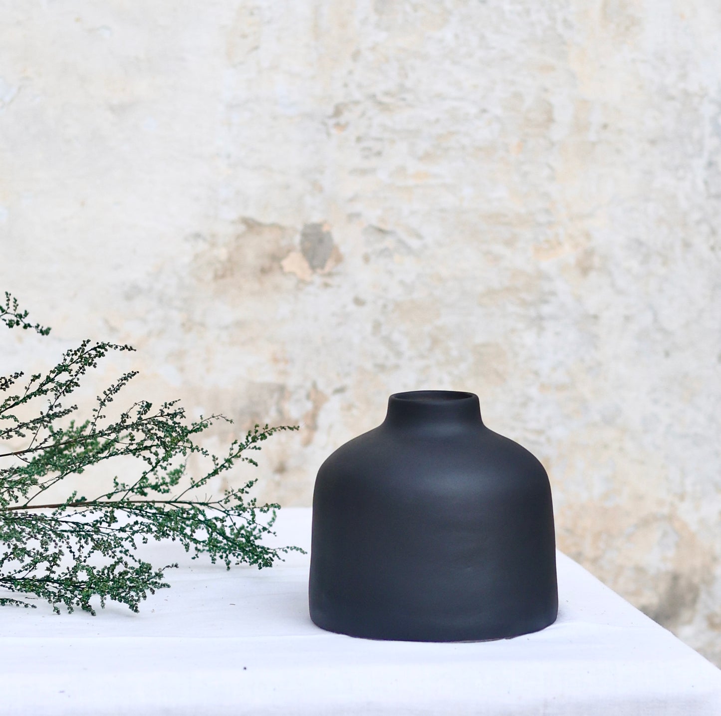 Adonis Short Vase