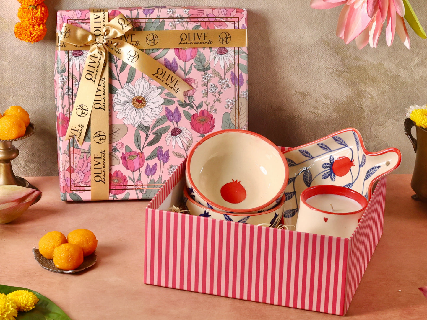 Blooming Indulgence Gift Hamper