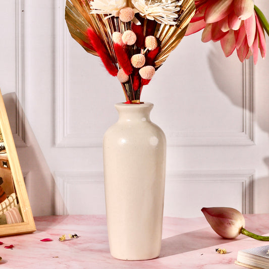 Tavara Vase (Dried flowers not included)