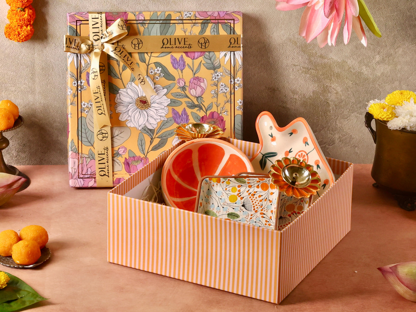 Golden Radiance Gift Hamper