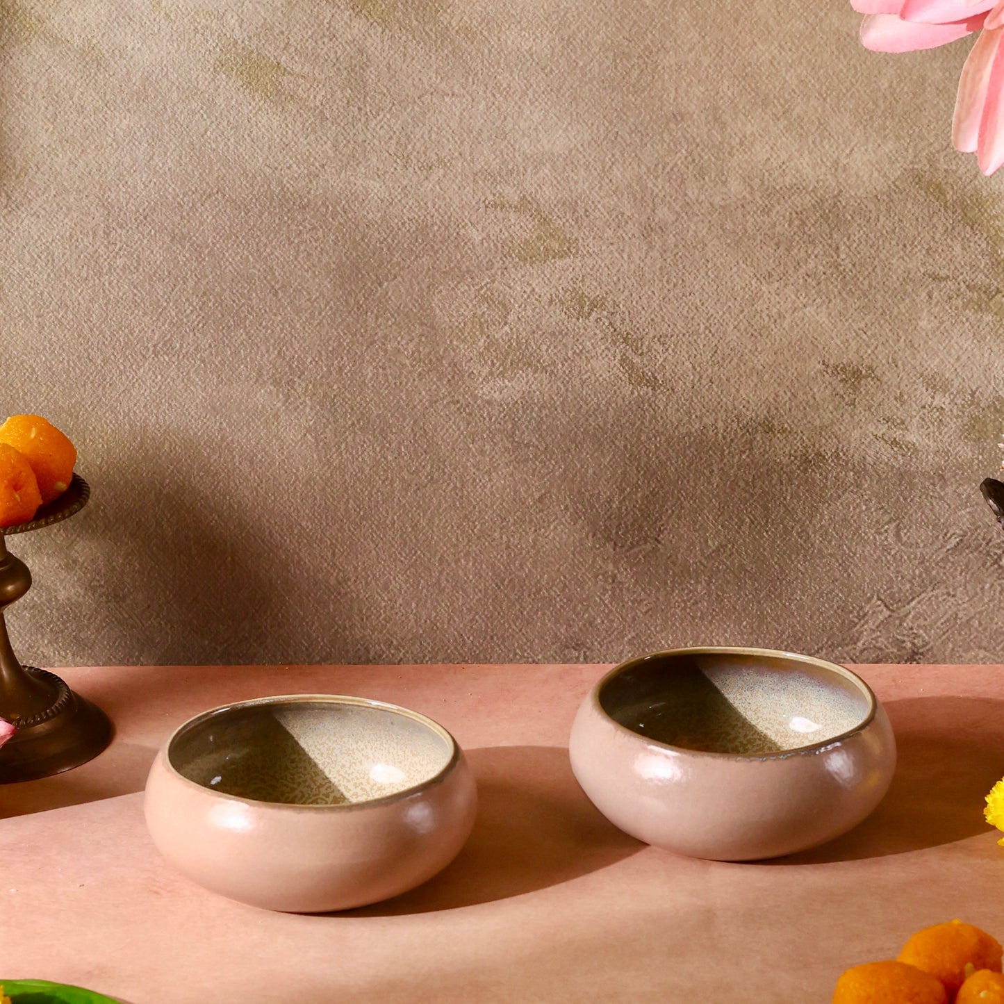 Studio Pottery Curvy Snack Bowl - Set of 2