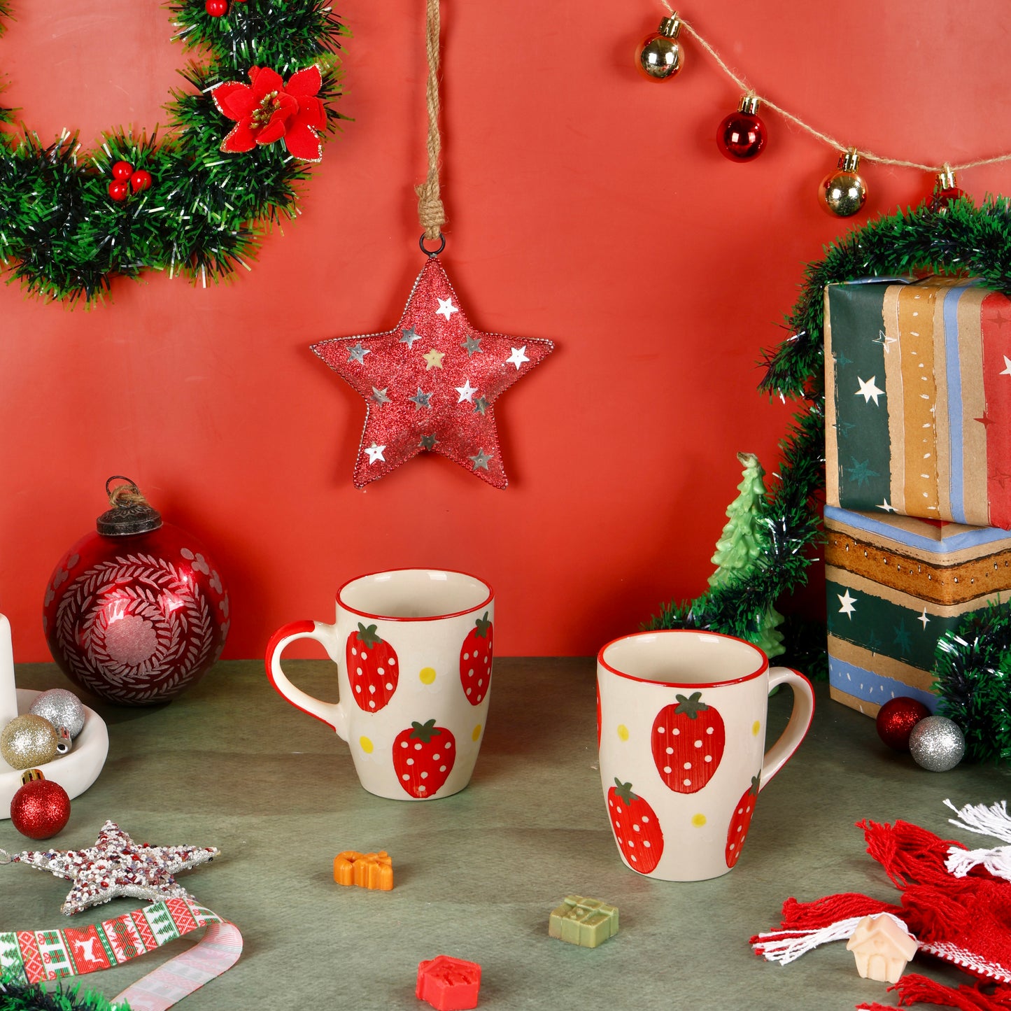 Tall Strawberry mug - Set of 2