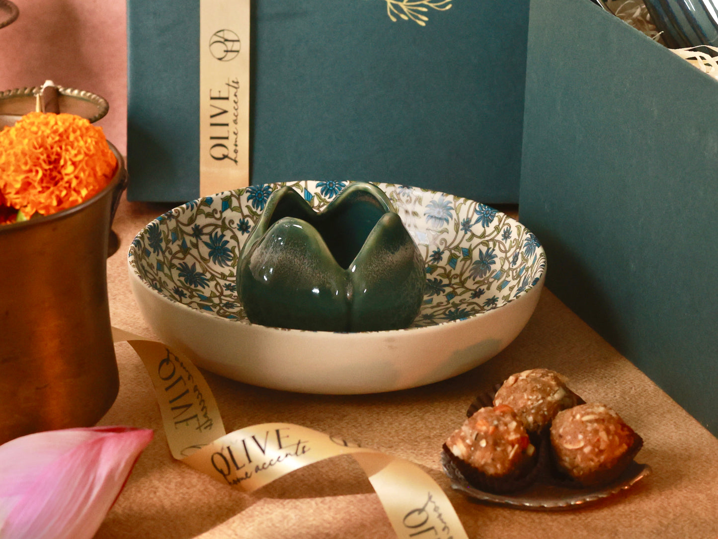 Blue Reverie Gift Hamper