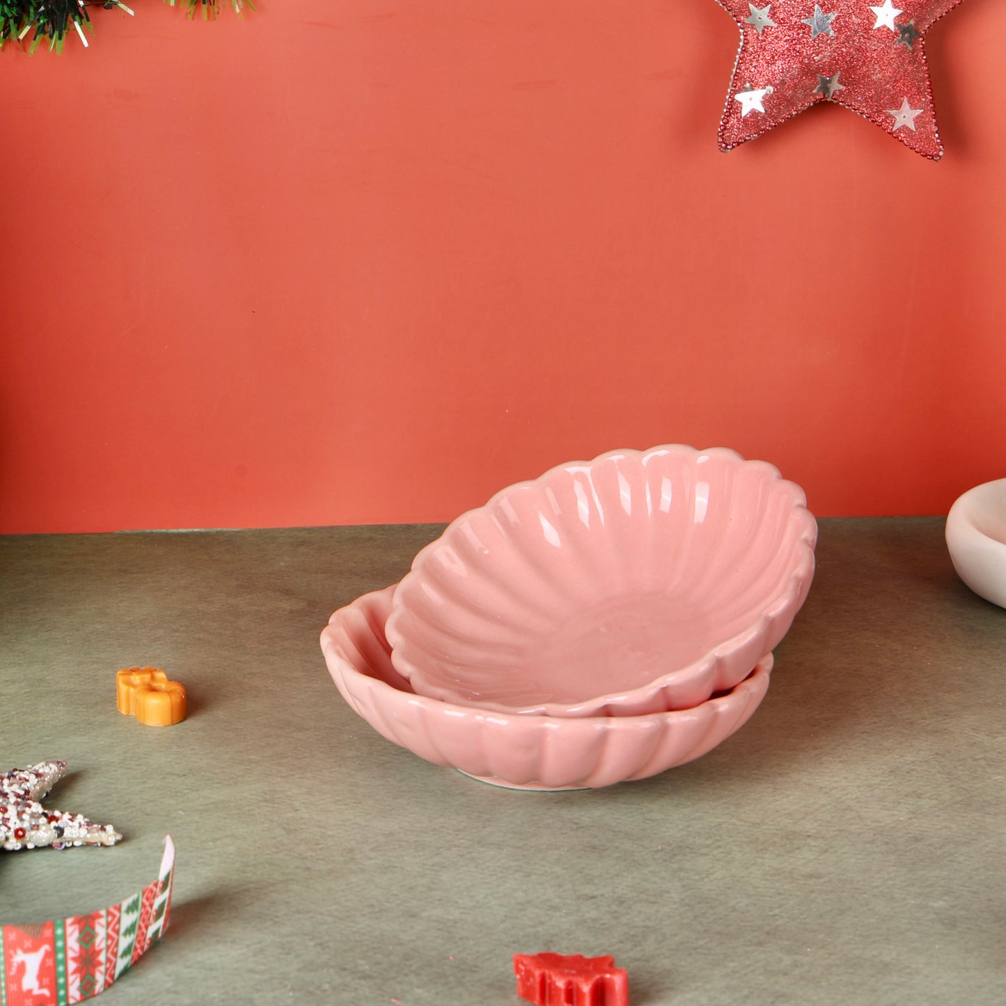 Pink Gigi Scalloped Shallow Bowls