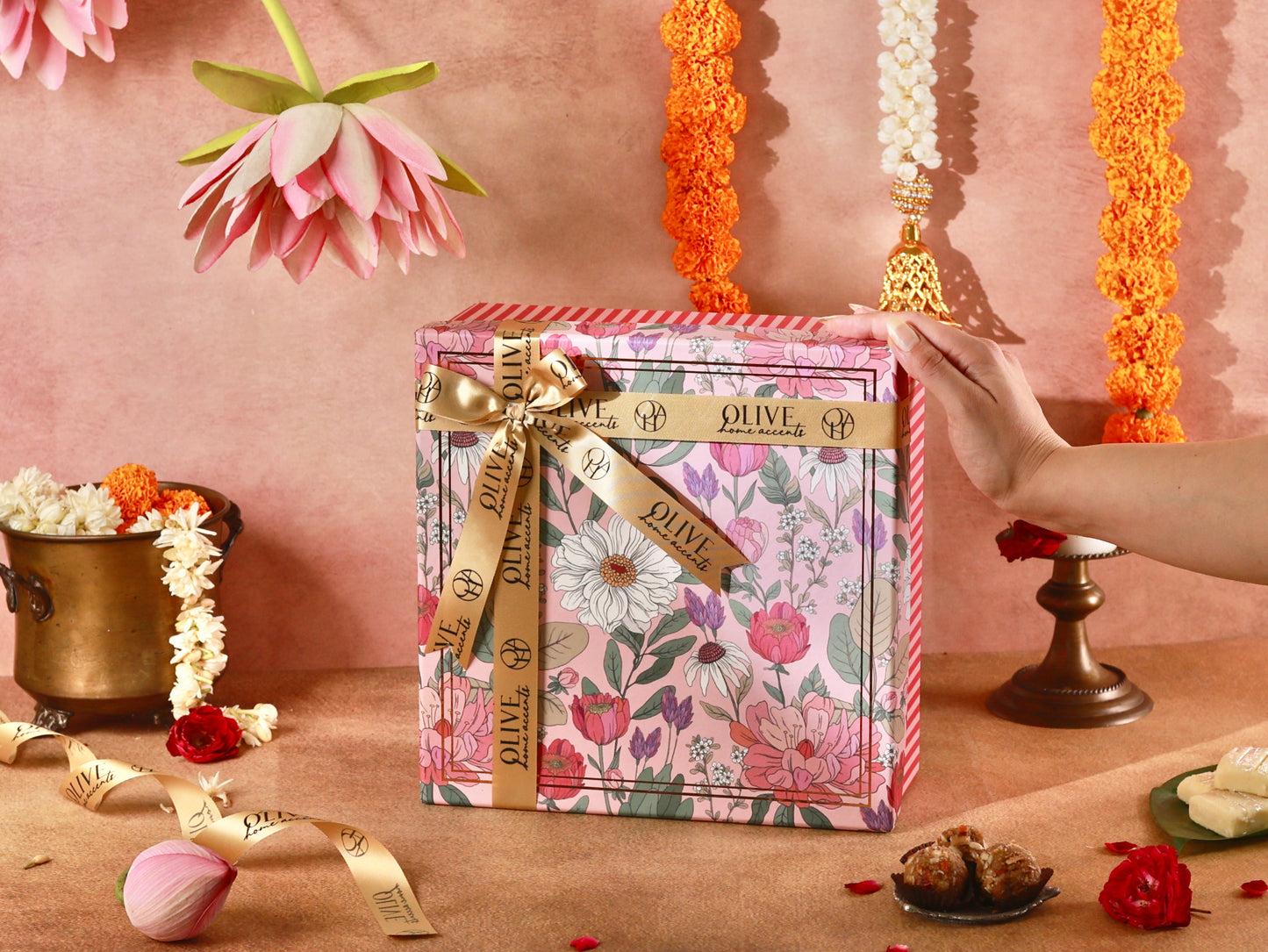 Blooming Indulgence Gift Hamper