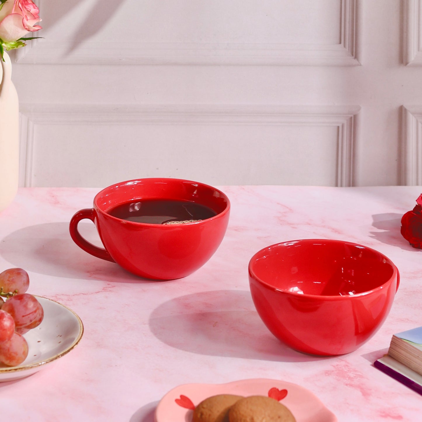 Red Chic Gigi Wide Cappuccino Mug