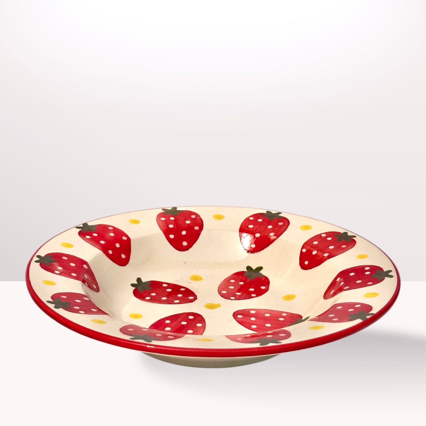 Strawberries and Daisies Pasta Plate Large