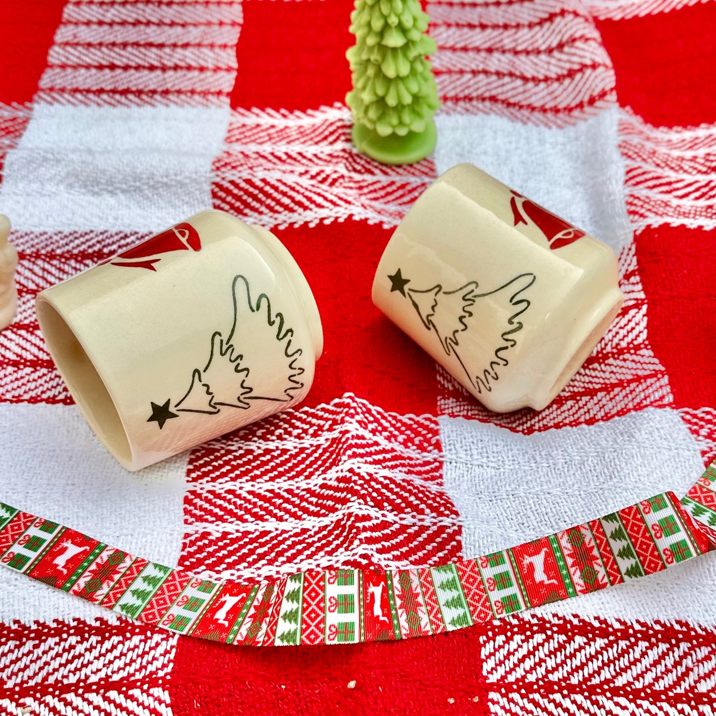 Holiday Cheer Stoneware Mug - Set of 2