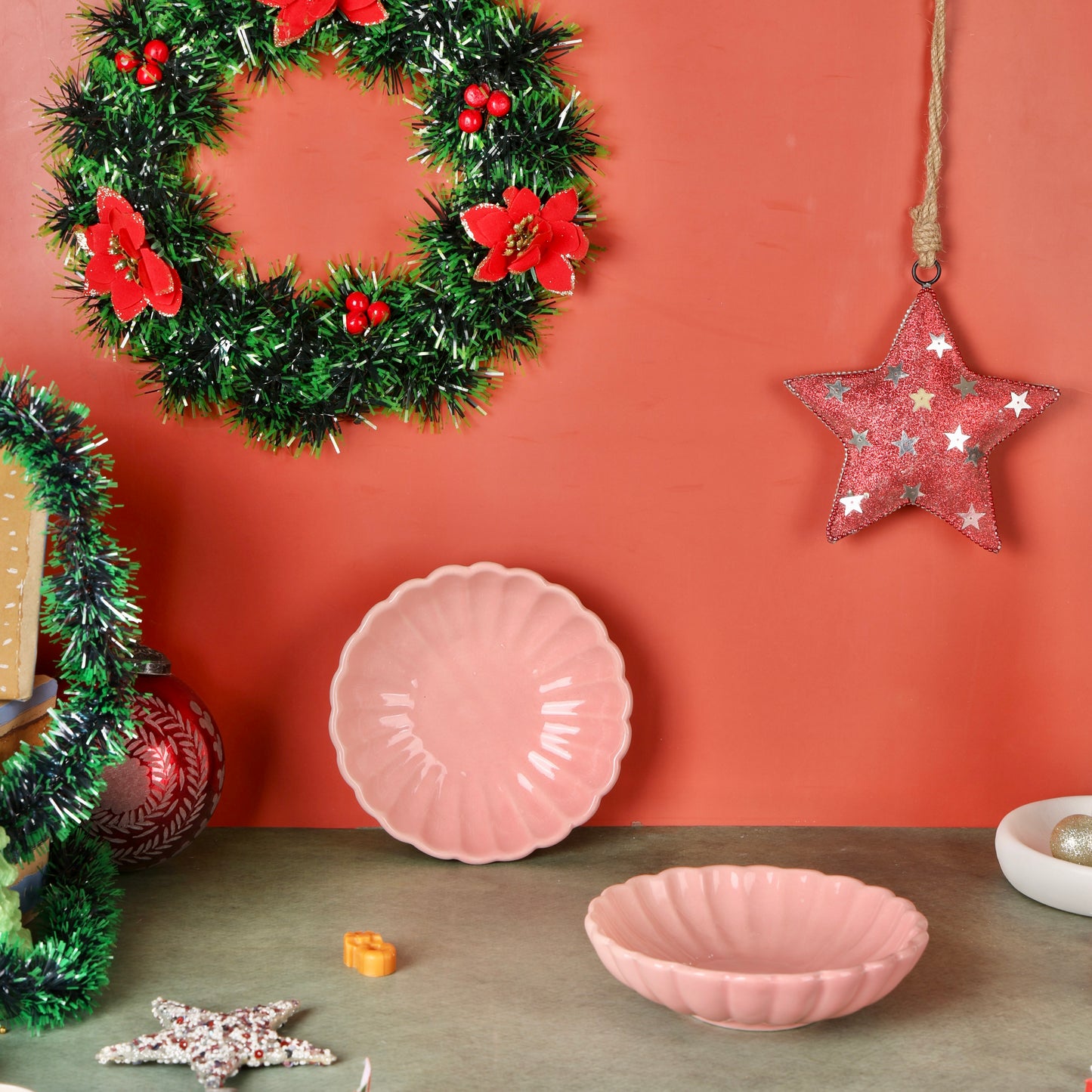 Pink Gigi Scalloped Shallow Bowls