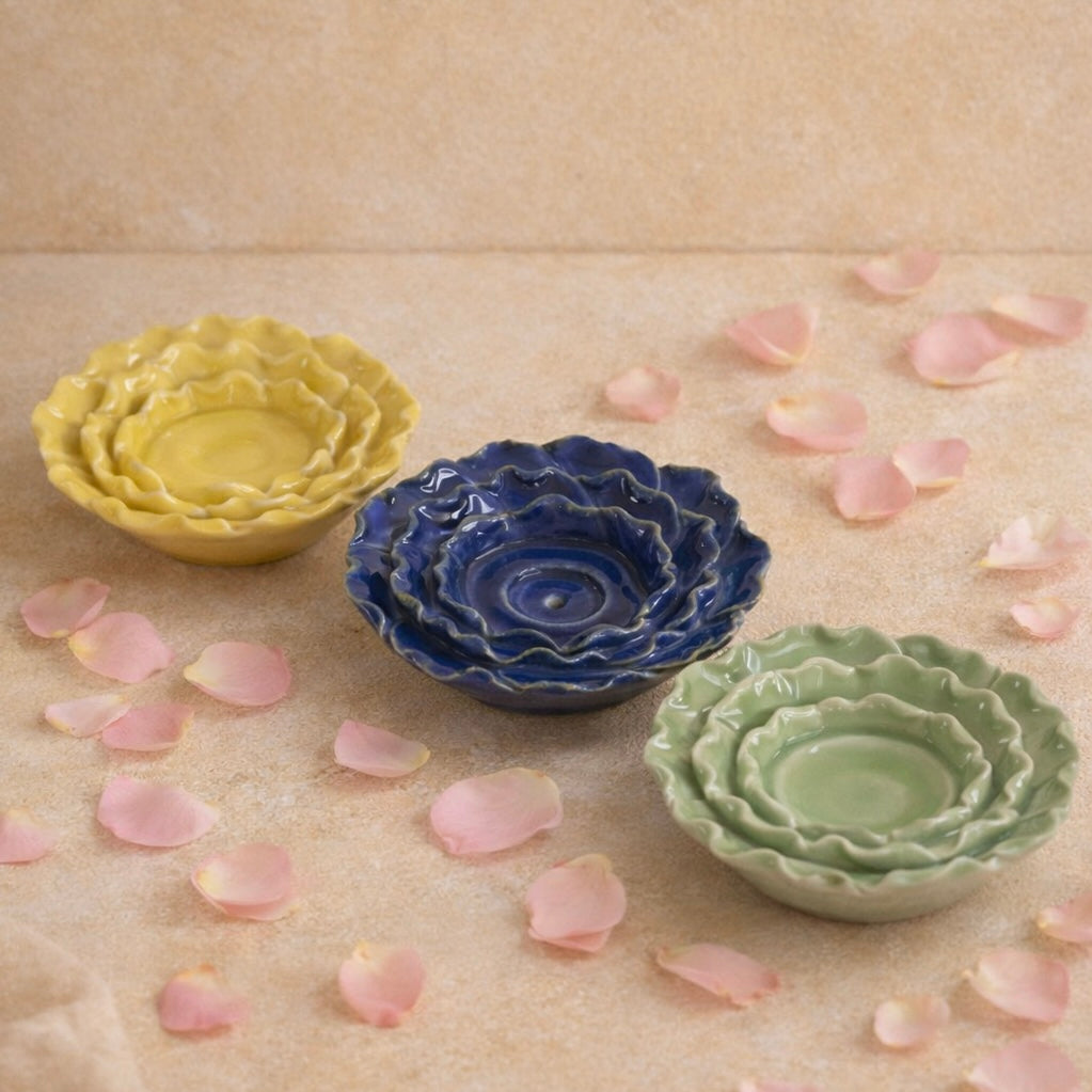 Handmade Ceramic Flower t-light holder - Pack of 3 Green, Blue and Yellow