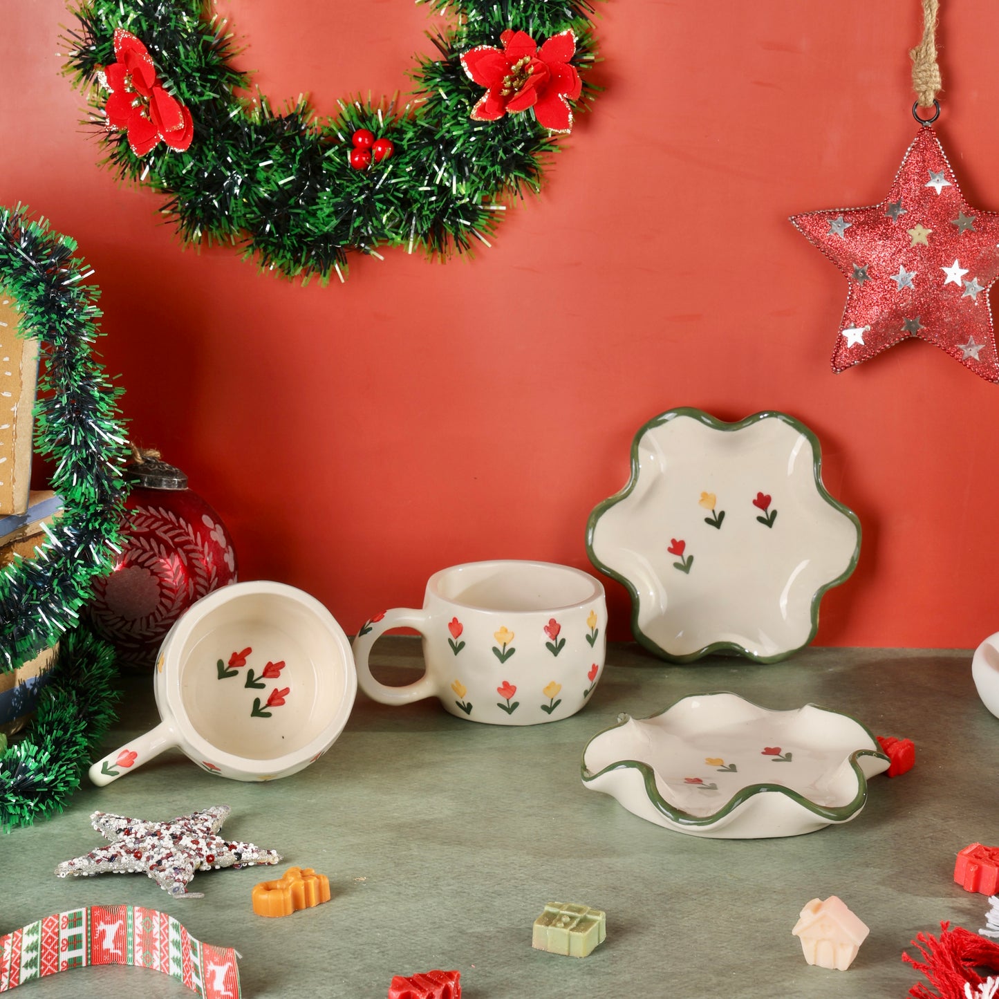 Tulip Blooming Garden Cup and Saucer - Pack of one