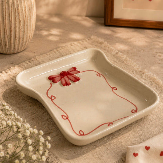 Trellis Pink Bow Snack Plate - Pack of one