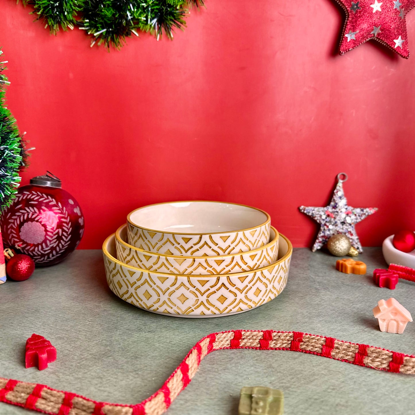 Green Lattice 3 Piece Nesting Flat Bowl Set