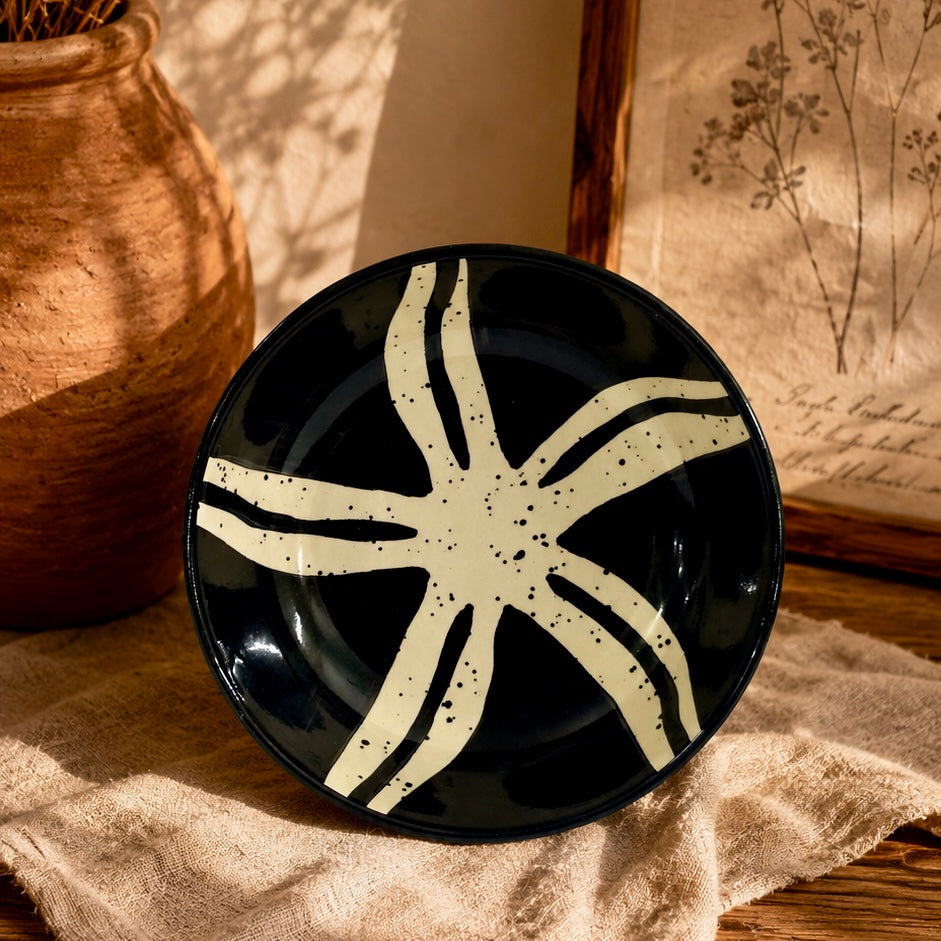 Black Batik Pinwheel Shallow All Pupose Bowl - Pack of one