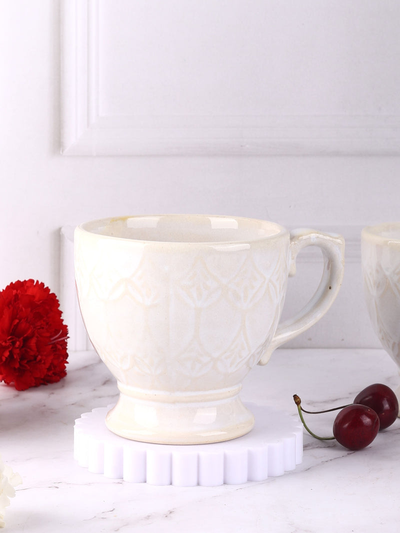 White Vintage Embossed Mug