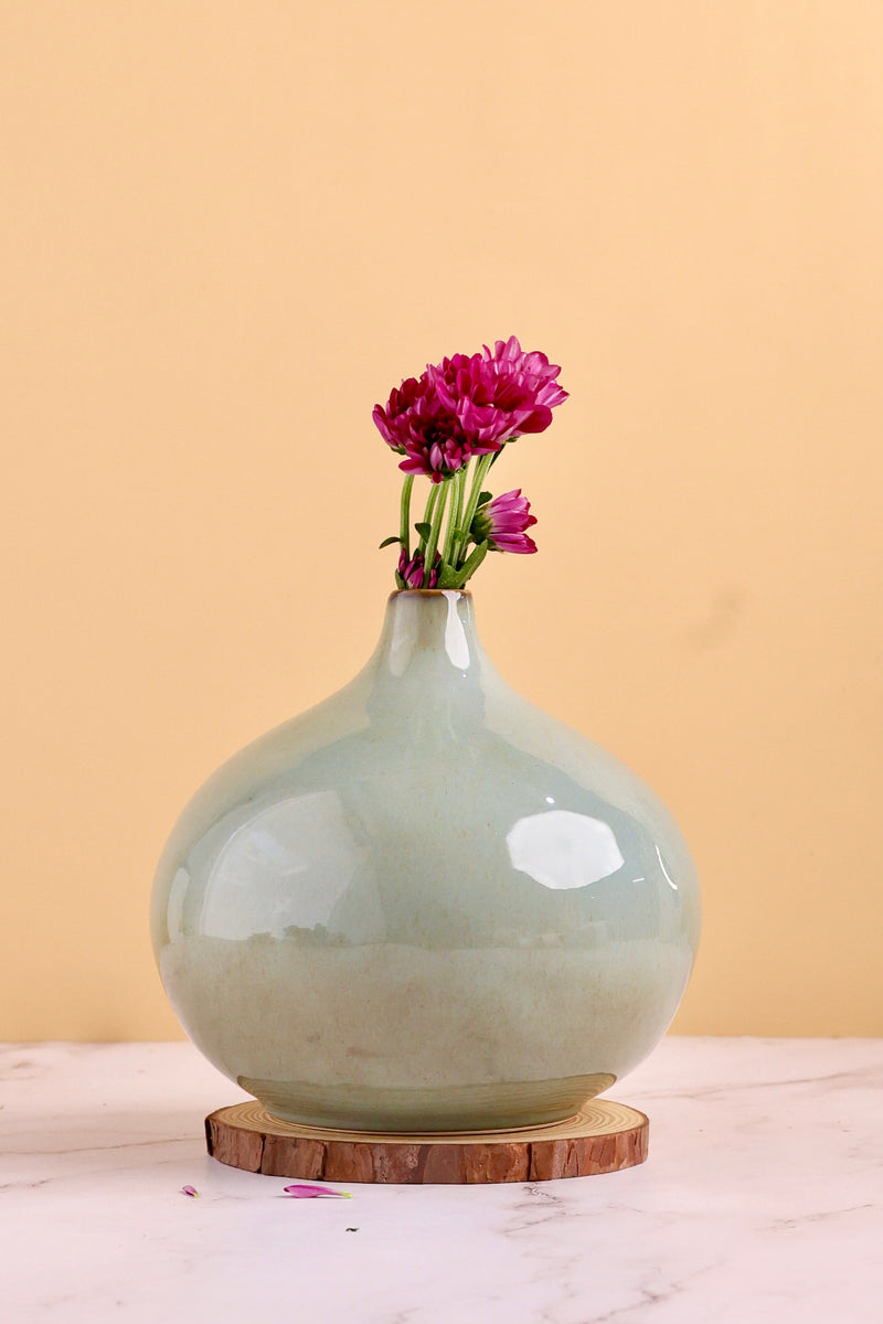 Glossy Modern Vase