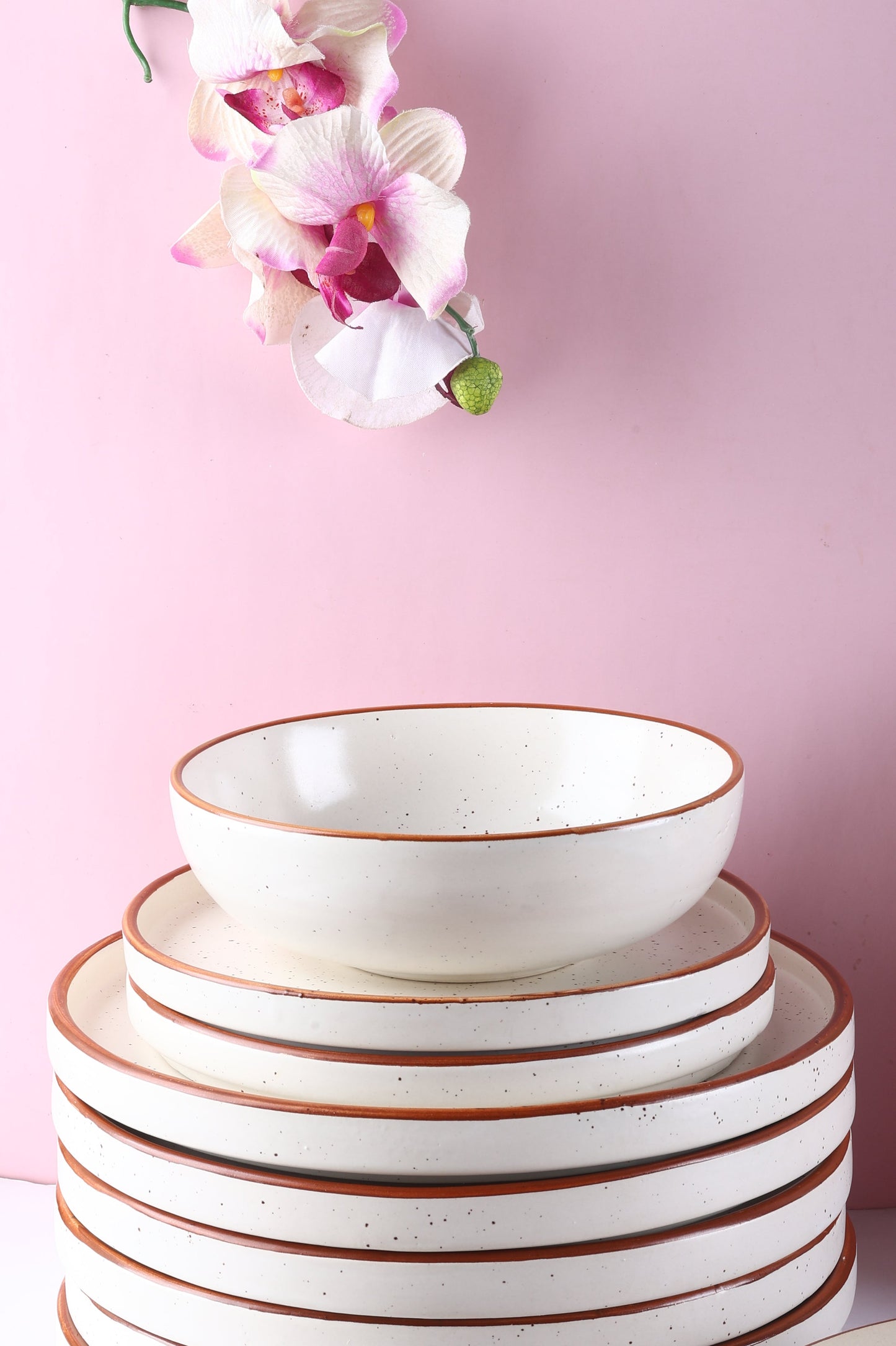 Nira Speckled Dinner Set for 4 - 14 pieces