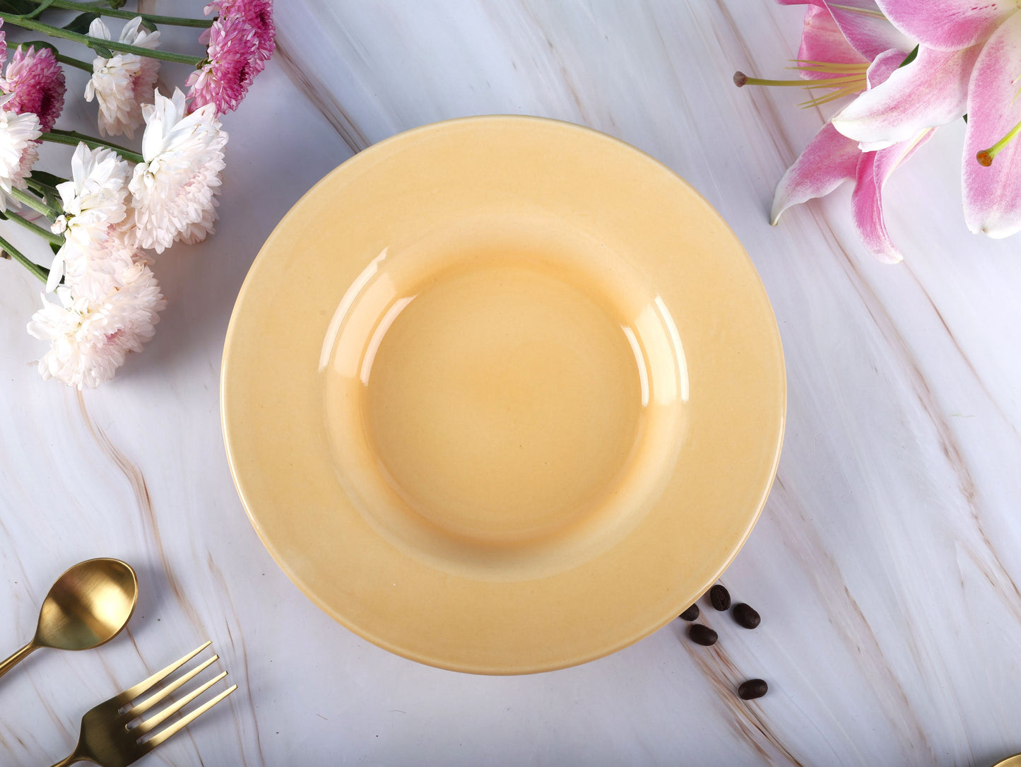 Yellow Gigi Pasta Plate Large