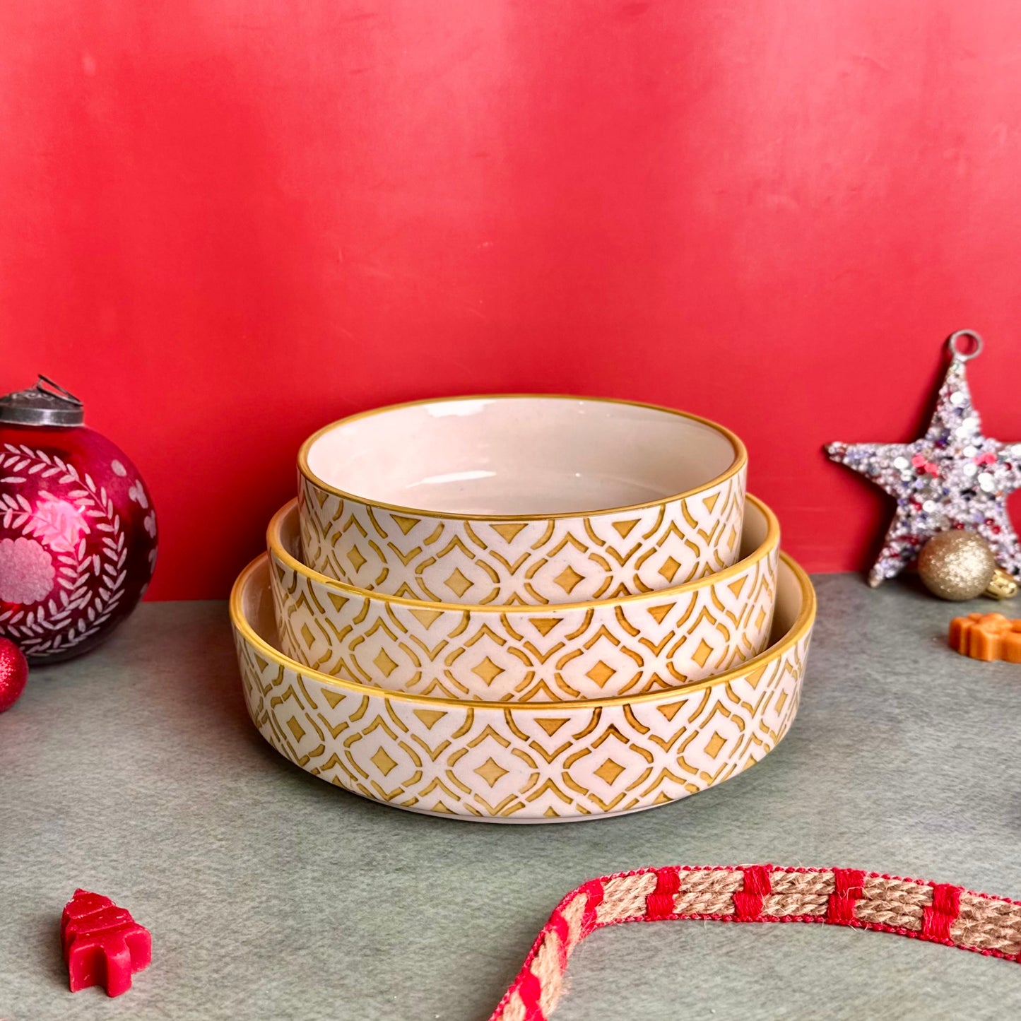 Green Lattice 3 Piece Nesting Flat Bowl Set