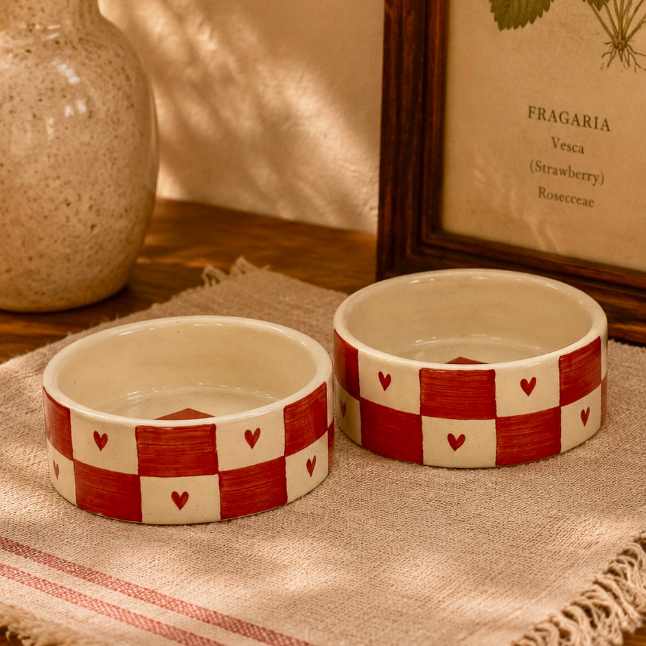 Heart Checkered Handpainted Flat Bowl Small