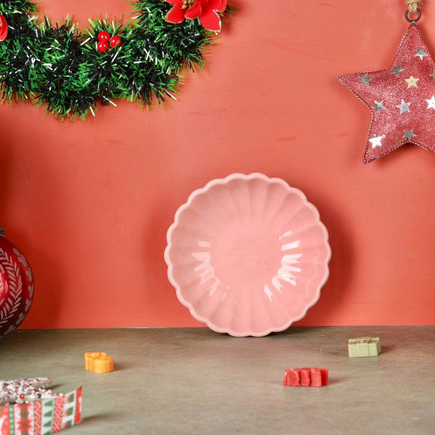 Pink Gigi Scalloped Shallow Bowls