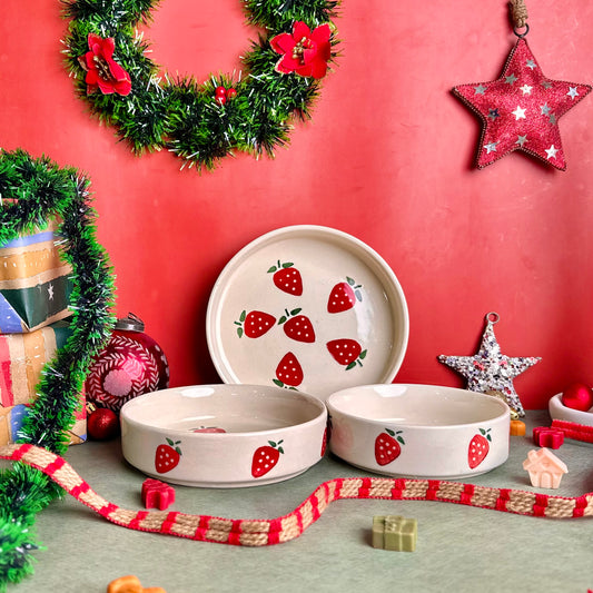Strawberry Fields 3 Piece Nesting Flat Bowl Set