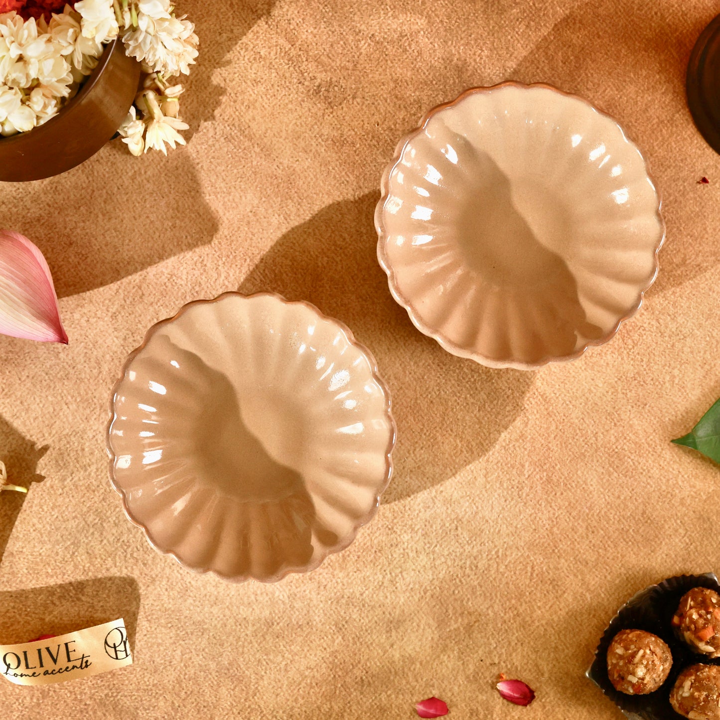 Aranya Scalloped Shallow Bowls