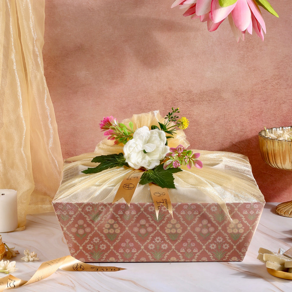 Golden Harmony Basket Hamper