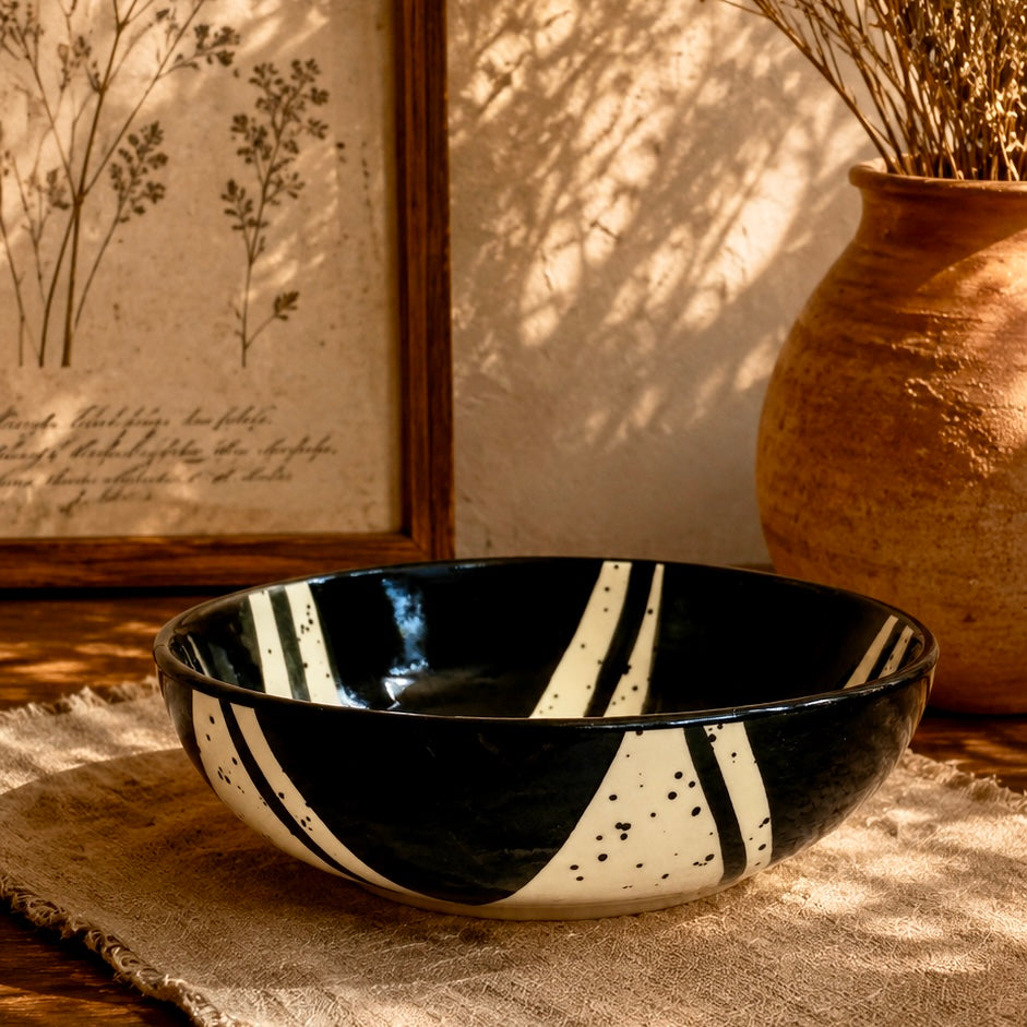 Black Batik Pinwheel Shallow All Pupose Bowl - Pack of one