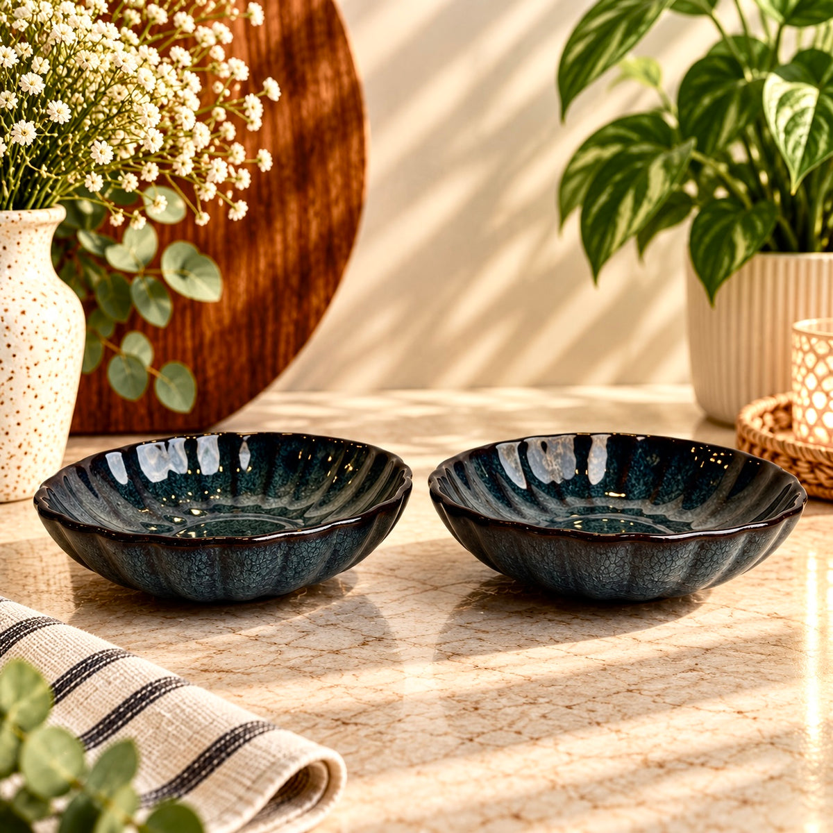 Garaj Scalloped Shallow Bowls