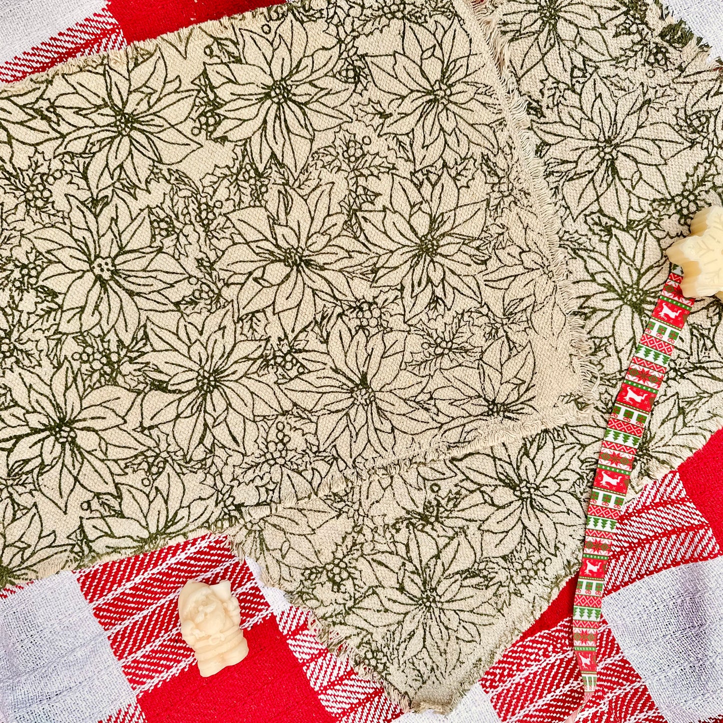 Poinsettia Whisper Table Mats - Set of 2