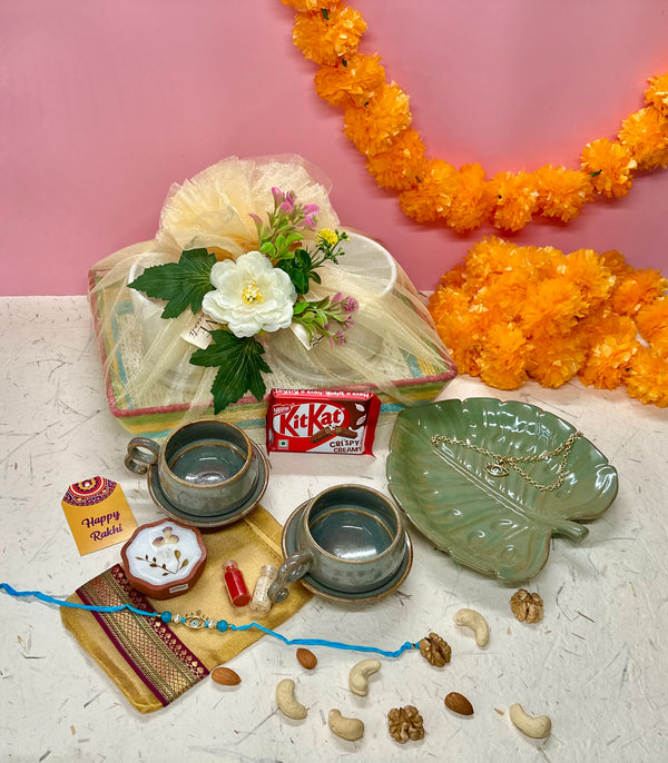 Rakhi Gift Hamper - Treasure Trove for Bhaiya Bhabhi