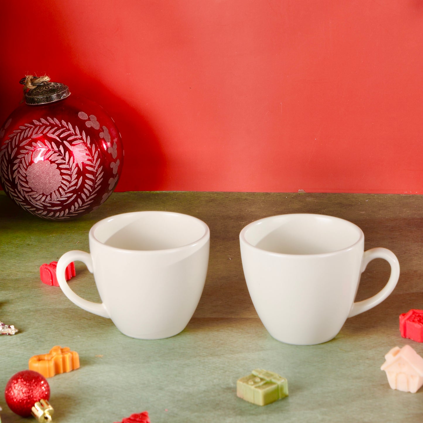 White Gigi Cups - Pack of two