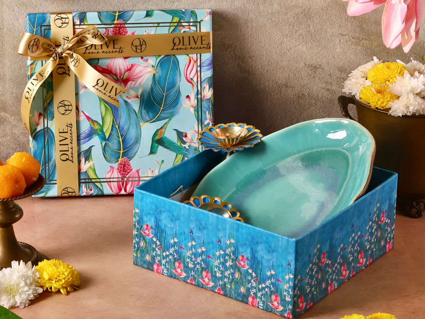 Aqua Radiance Gift Hamper