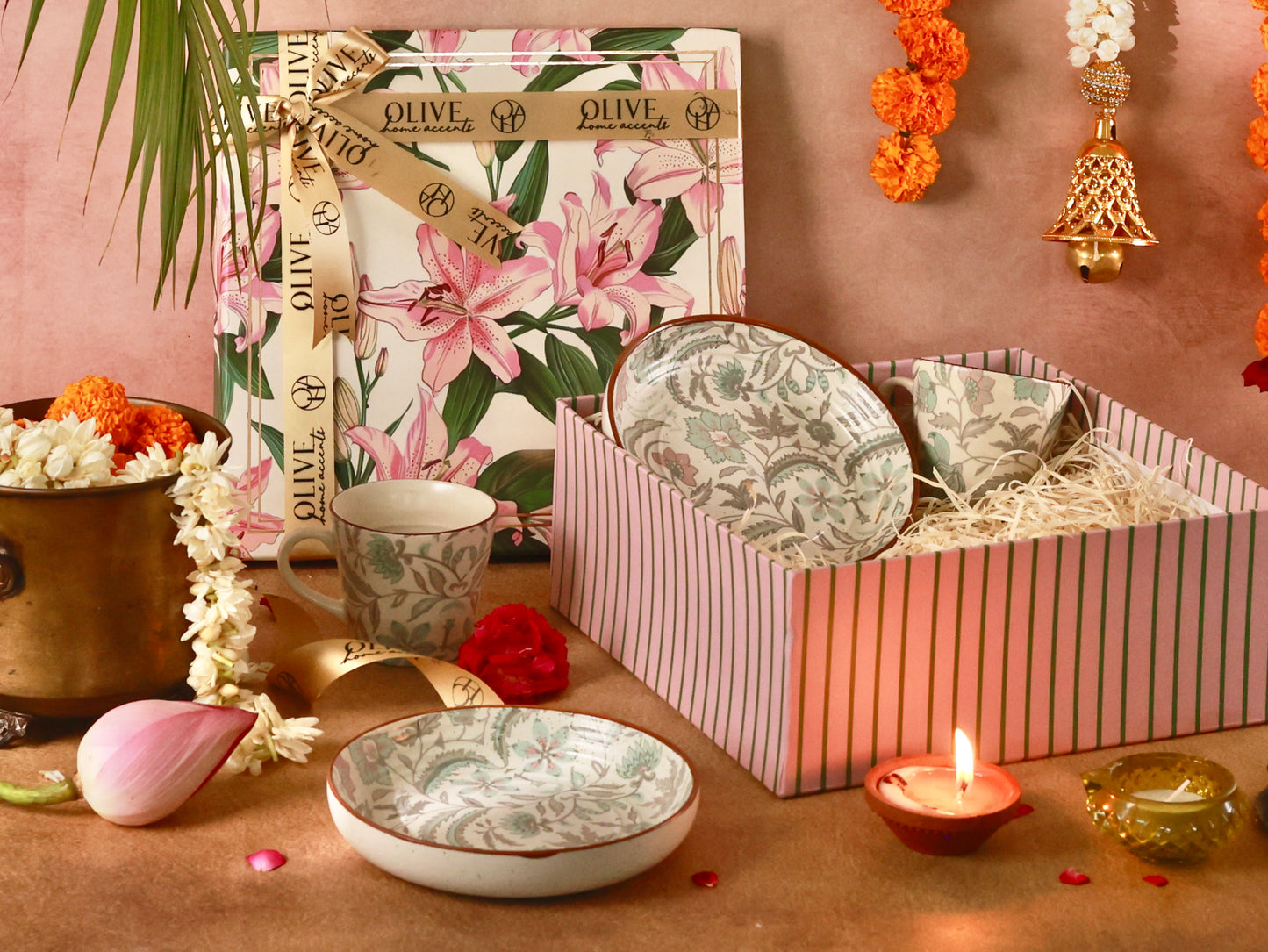 Phool Bagh Splendour Hamper