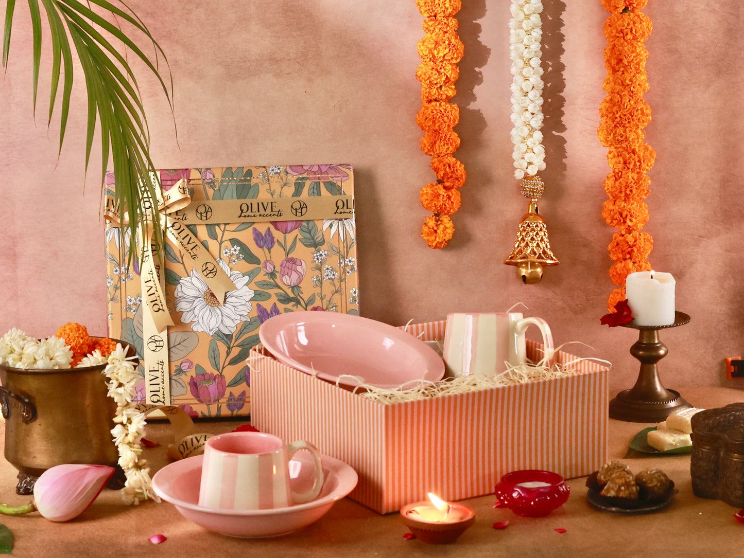 Radiant Rose Gift Hamper