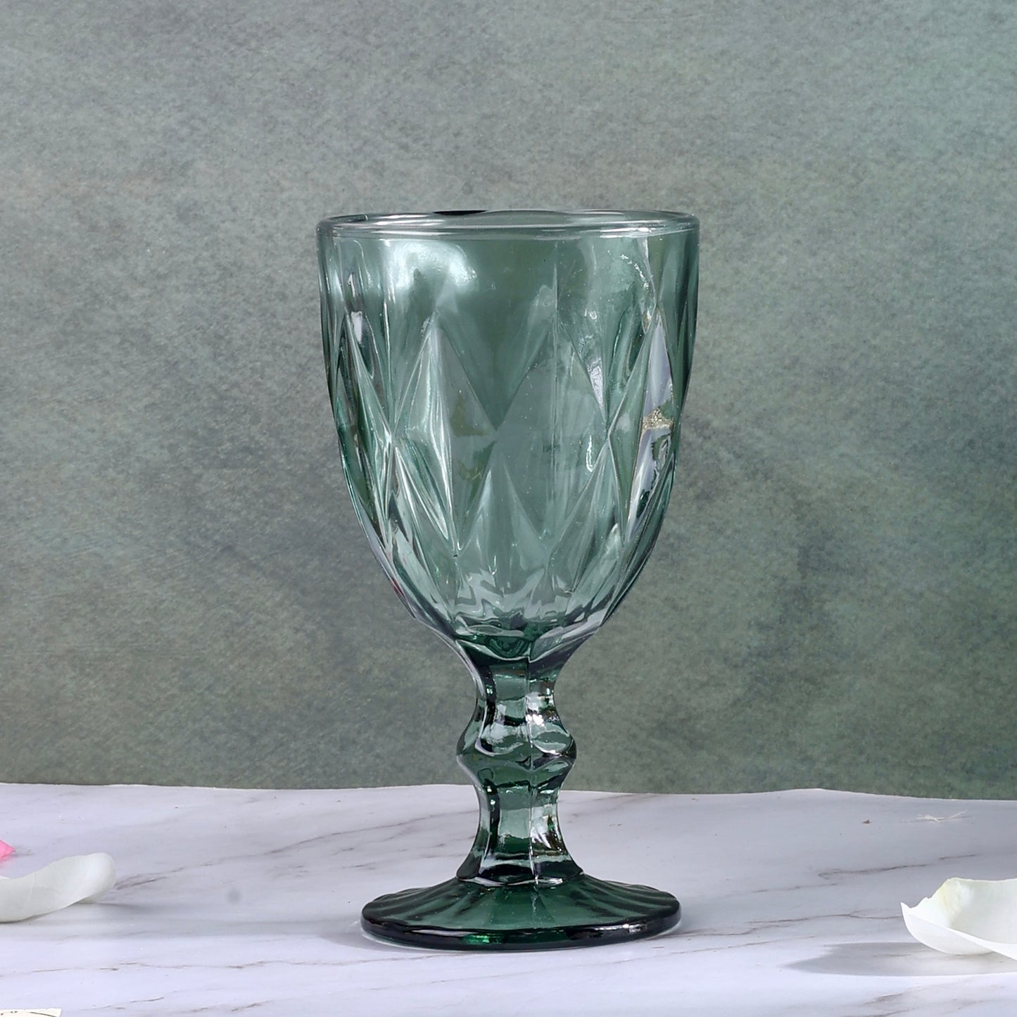 Theo Crystal Elegant Wine Glasses Green